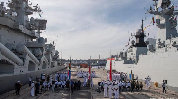 Rusia, China și Africa de Sud au început faza activă a exercițiului naval comun din Oceanul Indian