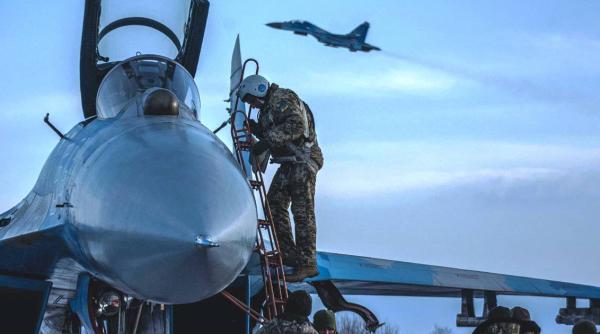 Bombele ghidate JDAM-ER au ajuns în Ucraina. MiG-29 Fulcrum și Su-27 sunt indicate ca avioane de luptă folosite pentru lansarea bombelor