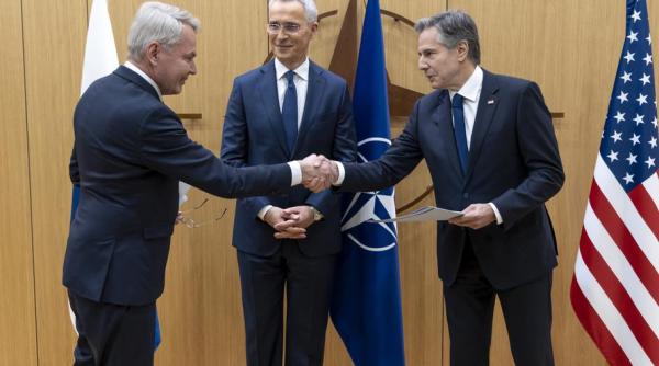 Bun venit în familia NATO, Finlanda! Stoltenberg: Finlanda va fi protejată de astăzi de articolul 5 din Tratatul NATO