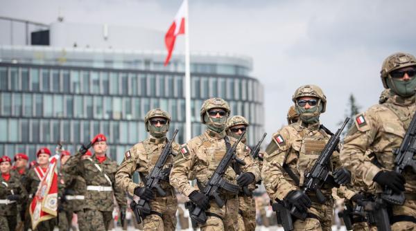 În Polonia, Ministerul Apărării a îndemnat populaţia să nu publice imagini cu mișcările de trupe și echipamente care vor avea loc în cadrul unui exerciţiu militar