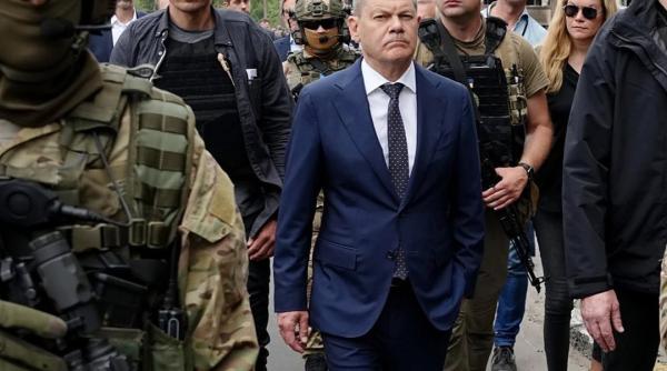 Schimbarea la față a Germaniei. Să nu cădem în capcana fricilor istorice induse artificial