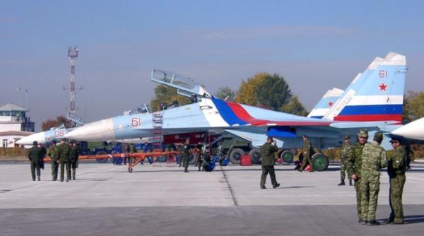 Rusia va crește prezența militară în Kârgâzstan; Putin acceptă să efectueze o vizită în acest an la Bişkek