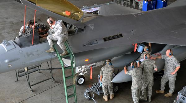 Avioanele F-16 nu sunt pe gratis. Statele europene trebuie să aloce 4 miliarde de dolari pentru cele 20 avioane F-16 care vor ajunge in Ucraina