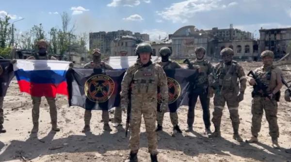 Armata rusă a deschis focul împotriva Wagner la Bahmut, mercenarii au „capturat” un colonel rus. Primul caz confirmat de confruntare între Armată și Wagner