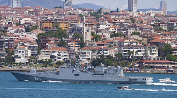 Povestea se repetă: Drone maritime au atacat o navă rusească în Marea Neagră. Moscova arată cu degetul spre Forțele ucrainene