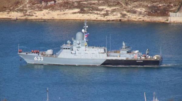 După ce au transformat Marea Azov în mare internă, rușii înființează o Flotilă pentru controlul acesteia, care va include și nave din Marea Caspică