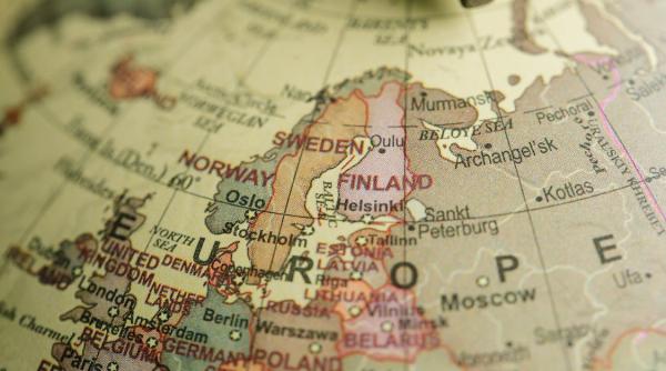 Rusia stinge lumina în diplomație: Consulatul Poloniei la Smolenk, închis ca represalii pentru acțiunile „neprietenoase” ale Varșoviei. Urmează și România?