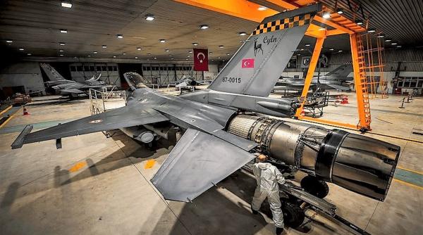 Modernizarea a 150 de avioane F-16 pentru 2 miliarde de dolari: Cum își vor moderniza turcii avioanele de luptă învechite?
