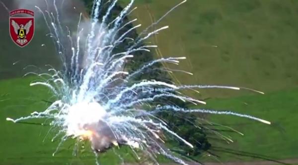 Forțele Armate Ucrainene au distrus ce mai nouă versiune a sistemului rusesc de rachete Buk (Video). A avut loc un frumos foc de artificii