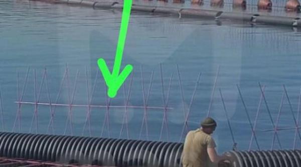 Rușii instalează în apropierea Podului Crimeea bariere împotriva dronelor maritime de suprafață și subacvatice 