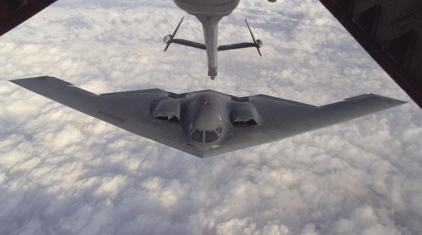 Bombardierele „invizibile” B-2 Spirit ale SUA veghează din nou nordul Europei. Americanii au dislocat B-2 în Islanda