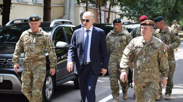 Geoană: NATO îmbrățișează formula SUA. Nimic despre Ucraina, fără Ucraina. Momentan nu vedem condiții politice pentru un plan de pace