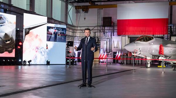 Forțele Aeriene Poloneze au ca obiectiv principal formarea a două noi escadrile: Cine este favoritul şi ce oferte sunt pe masă pentru noul avion?