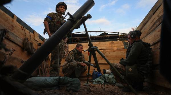 Rusia are o ”Linie Maginot” care încă funcționează, deși dă semne de uzură. Ucrainenii au un obiectiv imediat: Întreruperea fluxului logistic al rușilor