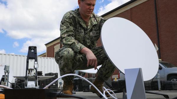 SpaceX prezintă "Starshield", o versiune militară a sateliților Starlink: Armata SUA devine primul utilizator