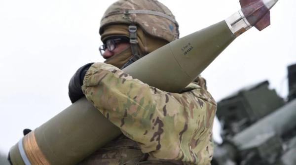 O întârziere a ajutorului din partea SUA poate opri ofensiva Ucrainei. Casa Albă ar putea combina cererile de ajutor militar pentru Ucraina și Israel