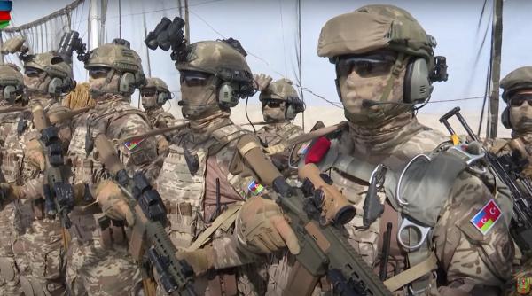 Manevre militare azero-turce în apropierea Armeniei