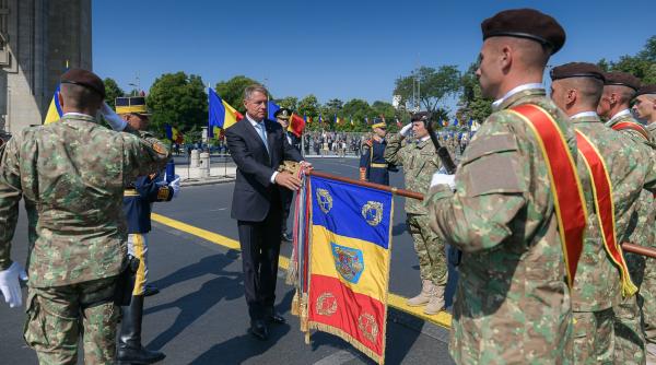 Iohannis, mesaj de Ziua Armatei României: Militarii noştri continuă să facă din armată un autentic ambasador al României pe plan internaţional