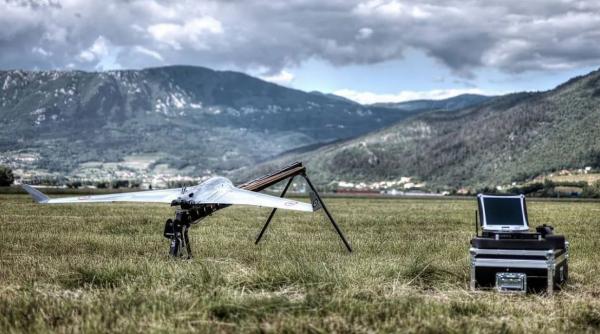 O firmă slovenă furnizează în liniște drone de supraveghere către Ucraina