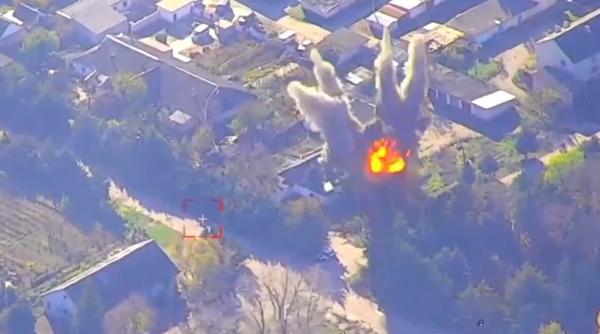 Poziţiile forţelor ruse de ocupaţie din regiunea Herson, lovite cu sisteme de rachete HIMARS (Foto/Video)