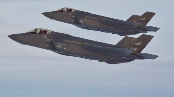NATO Air Command: F-35 a intrat în acțiune și a interceptat două avioane rusești MiG-31 