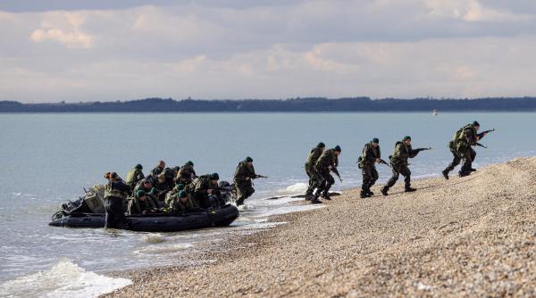 Situația se complică pentru ruși: Pușcașii marini ucraineni fac progrese de-a lungul malului estic al Niprului