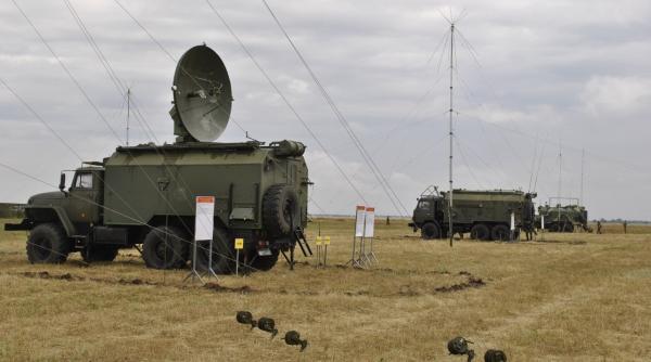 Dronele ucrainene vizau uzina de aviație din Smolensk, dar sistemul de război electronic rusesc a funcționat. De ce ”bruiajul” rușilor este superior celui ucrainean