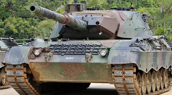 Forțați de situația din teren, ucrainenii apelează uneori la tactica sacrificării unor blindate