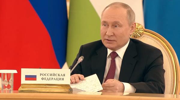 Putin îi ia în vizor pe baltici, din cauza minorității ruse. Dacă Letonia „îi tratează pe rușii locali ca pe niște porci”, se va confrunta cu același „porc”