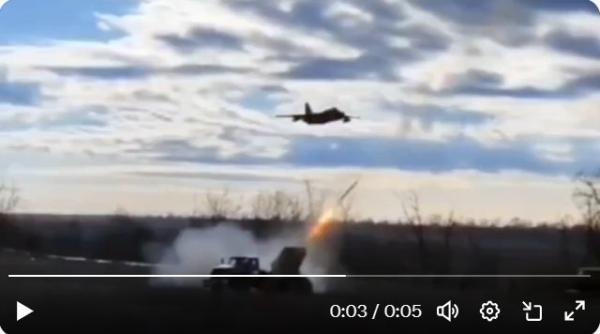 Rușii aproape de o nouă tragedie (Video): Un avion Su-25 a fost foarte aproape să fie doborât chiar de militarii ruşi 