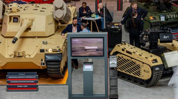 Drone peste tot: Cum revoluția tehnologică de pe câmpurile de luptă din Ucraina remodelează războiul modern