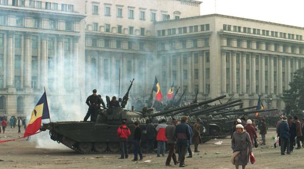 Misterul celebrelor ținte false de pe radare, psihoza și diversiunea de la Revoluție. Cum era Armata controlată de Direcția a IV-a a Securității