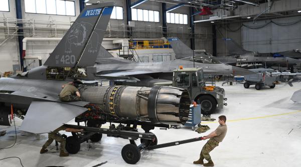 Exclusă din programul F-35 și lăsată fară răspuns la solicitarea pentru noi avioane F-16, Turcia vrea acum parteneriat cu SUA pentru producția motoarelor F110