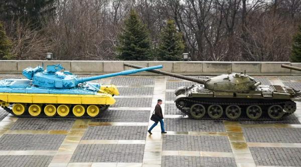 SUA pregătesc terenul pentru eventuale negocieri între Ucraina și Rusia. La masa negocierilor, Kievul trebuie să aibă însă “o mână puternică”