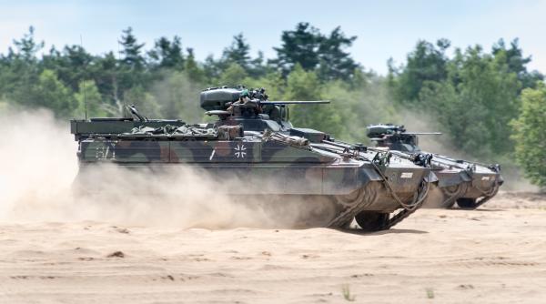 O armată europeană comună este un pas esențial, insistă ministrul italian al apărării