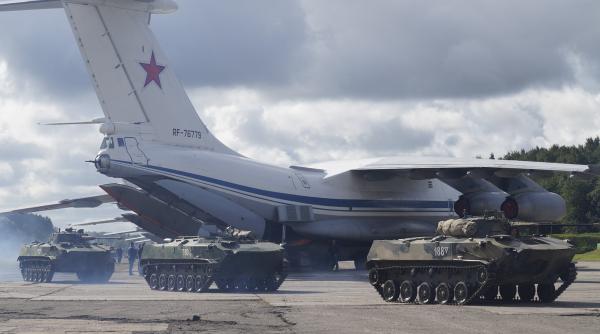 Cazul avionului Il-76 doborât de ucraineni în spațiul aerian al Rusiei: Avionul ar fi fost lovit de un sistem antiaerian occidental, spun rușii