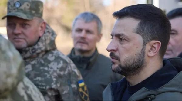 „E nevoie de o primenire a întregii conduceri a țării”. Zelenski recunoaște pentru prima dată că vrea să schimbe Șeful Armatei, dar resetarea va fi mai amplă