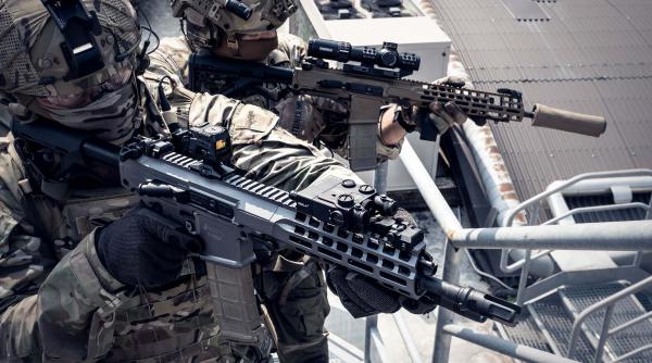 Investigaţie media: Rusia importă puști Beretta italiene în ciuda sancțiunilor economice impuse de statele occidentale