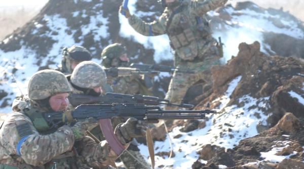 Cehia a instruit 4.000 de militari ucraineni în 2023 și continuă să acorde asistență militară Ucrainei