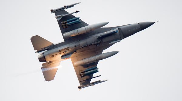 Stoltenberg: Ucraina, atunci când va primi avioane de luptă F-16 de la aliații săi, poate lovi ținte militare aflate în Rusia, dar în anumite condiţii