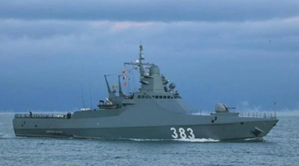 Fum din nou pe Marea Neagră. Nava rusă de luptă modernă Serghei Kotov, distrusă de forțele speciale ale Ucrainei cu drone Magura V5