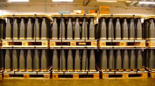 Cehia a colectat fondurile necesare pentru achiziționarea unui prim lot de 300.000 de obuze de artilerie destinate armatei ucrainene