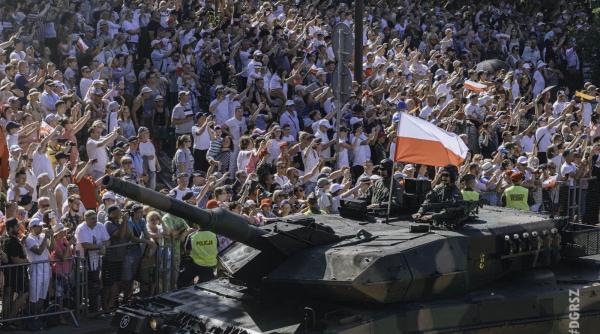 Cele două procente nu mai sunt suficiente. Obligatoriu 3% pentru apărare, sugerează Polonia