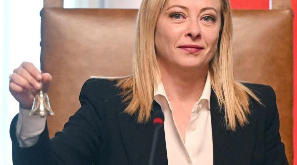 Giorgia Meloni, viitoarea Margaret Thatcher a Europei? „L-a rezolvat pe Orban, Ursula nu se poate lipsi de ea, iar noul obiectiv este Trump”