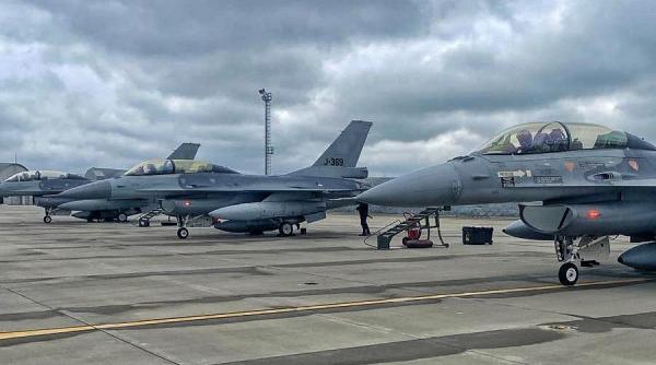 Piloții ucraineni zboară deja cu F-16. Etapele finale de instrucție se desfășoară în două state NATO, dar nu și la Centrul de pregătire din România