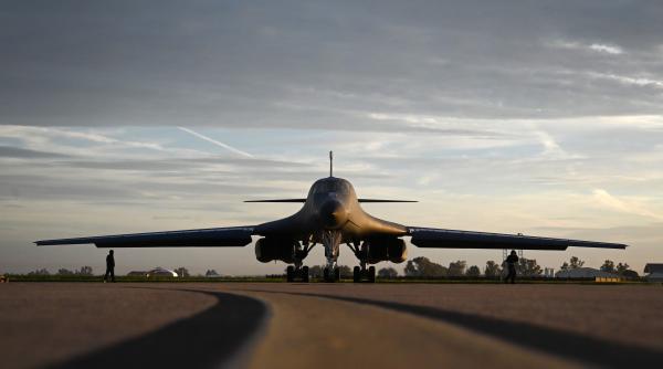 Semnal puternic al SUA: Bombardierele strategice B-1B revin în Turcia, într-o misiune de instruire ”îndelung planificată”