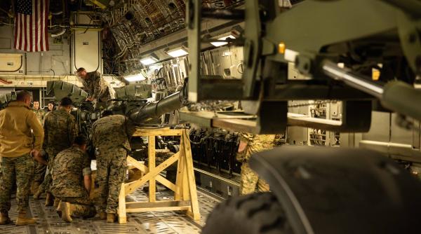 După o ședință specială referitoare la situaţia din Ucraina, Comisia pentru Informații a SUA a cerut aprobarea imediată a ajutorului militar până la sfârșitul săptămânii