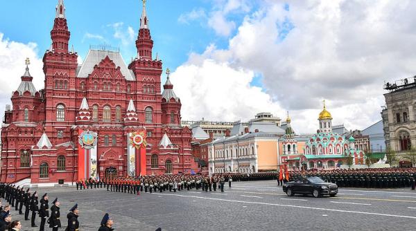 Putin aduce încă un economist la conducerea Ministerului rus al Apărării