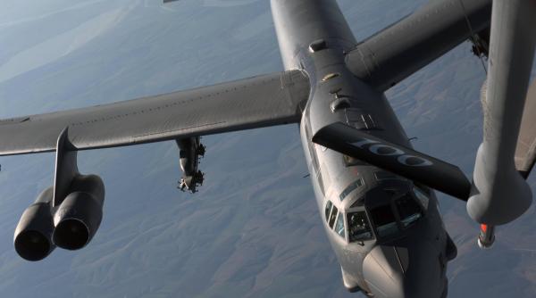 SUA au finalizat dislocarea în Europa a patru bombardiere strategice de tip B-52H Stratofortress, pentru studierea viitorului teatru de operațiuni militare