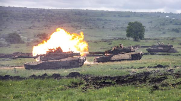 UPS Dragomirești vrea să producă muniție NATO de calibru mare, inclusiv 120 mm pentru tancuri Abrams. Uzina românească, acord cu GD